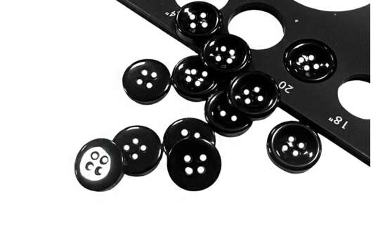 Пуговица пластик 44400, 4 прокола, глянцевая черная, 12.5 мм, Турция