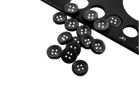 Пуговица пластиковая 44800 матовая, 4 прокола, черная, 11 мм, Турция