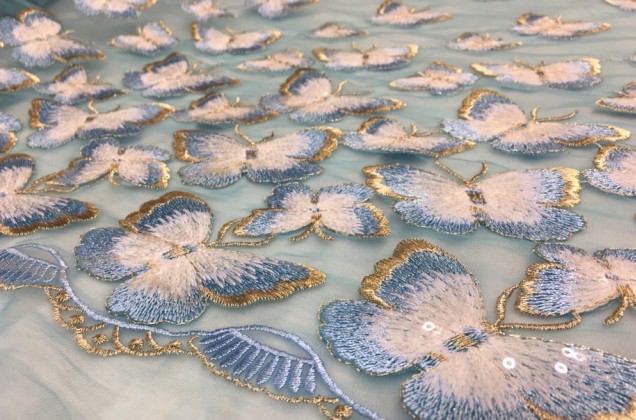 Сетка с вышивкой Бабочки, бирюзово-голубая