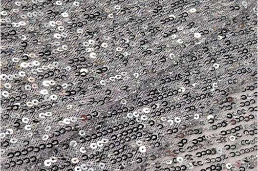 Пайетки на сетке-полосы 2 мм, серебро, 135 см