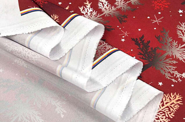 Габардин простой с рисунком, Зимний лес на темно-красном 5