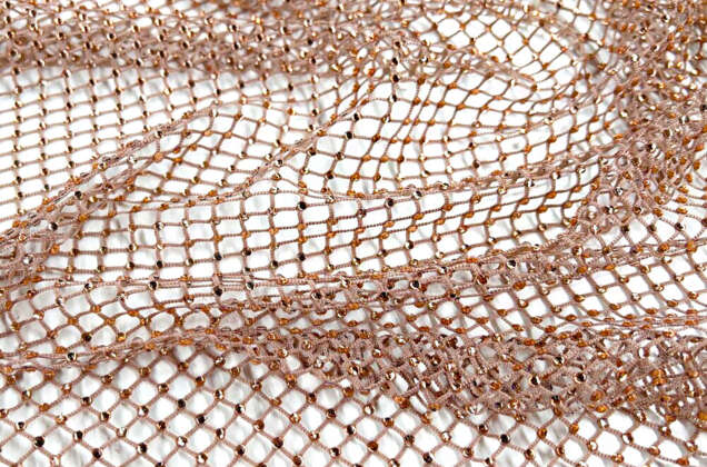 Сетка трикотажная со стразами, бежевая, 140 см