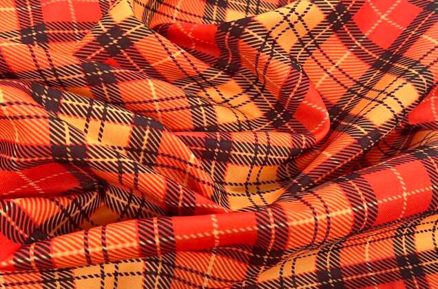 Габардин простой с рисунком, Клетка крупная красная
