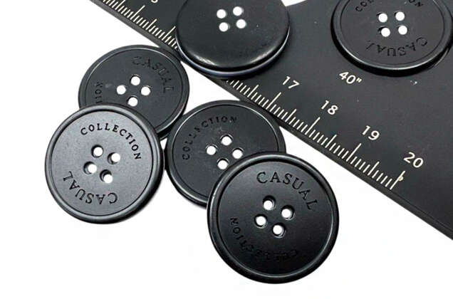 Пуговица пластик CB3679, 4 прокола, черная, 25 мм