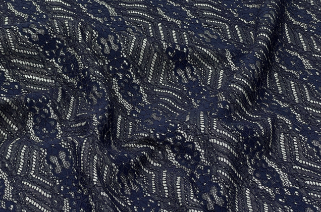 Кружево на атласе, темно-синего цвета 6