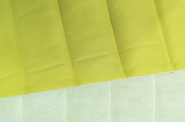 Курточная стежка  полосы, желтый цвет 2