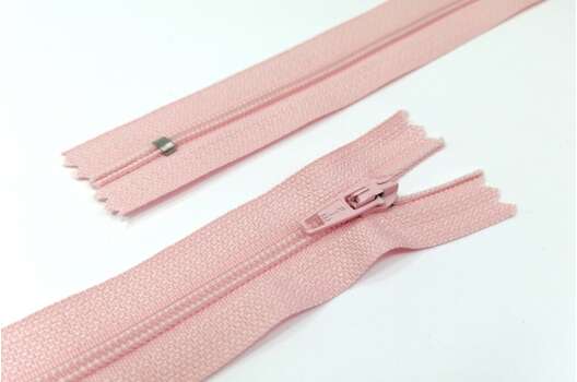 Молния брючная, 18 см, цвет 136 (нежно-розовый)