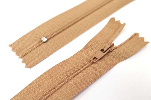 Молния брючная цвета латте, тип 3, неразъемная, 18 см, Турция