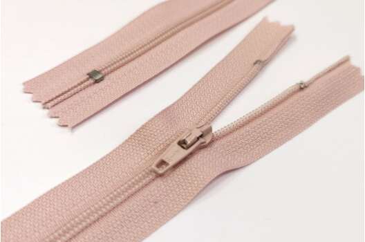 Молния брючная, 18 см, цвет 367 (розовая дымка)