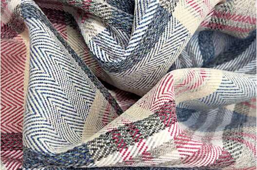 Мебельная Рогожка, розово-серая клетка крупная