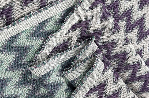 Лен декоративный, зеленые и фиолетовые зигзаги 4