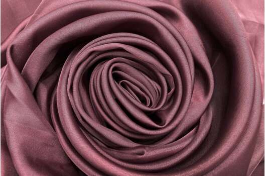 Вуаль с утяжелителем бордового цвета, 280 см